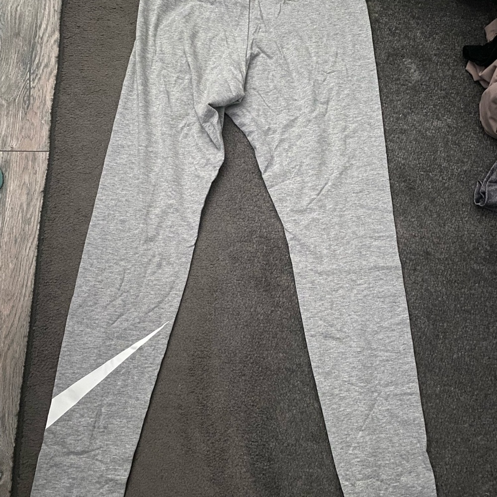 Nike woman’s  Gray Leggings
